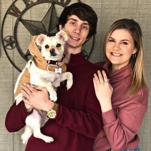 Meet your Posher, Cassie